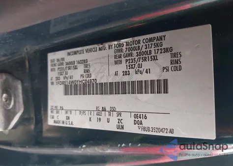 2000 Ford E-150 Recreational из США, поврежденный, VIN 1FDRE14W0YHC04870